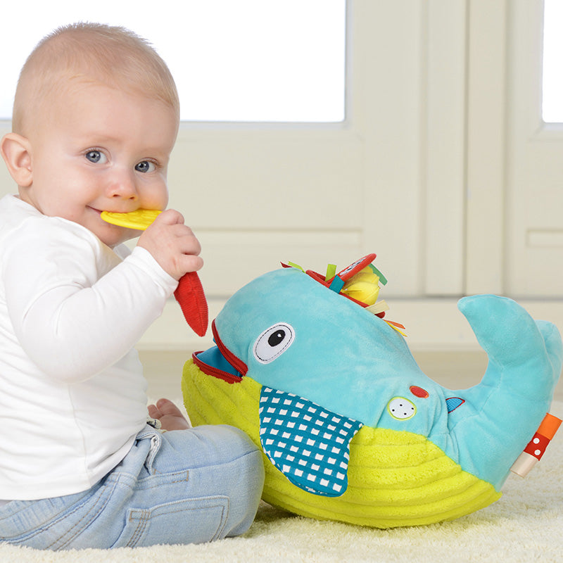 Dolce Wallie Whale Baby Teether