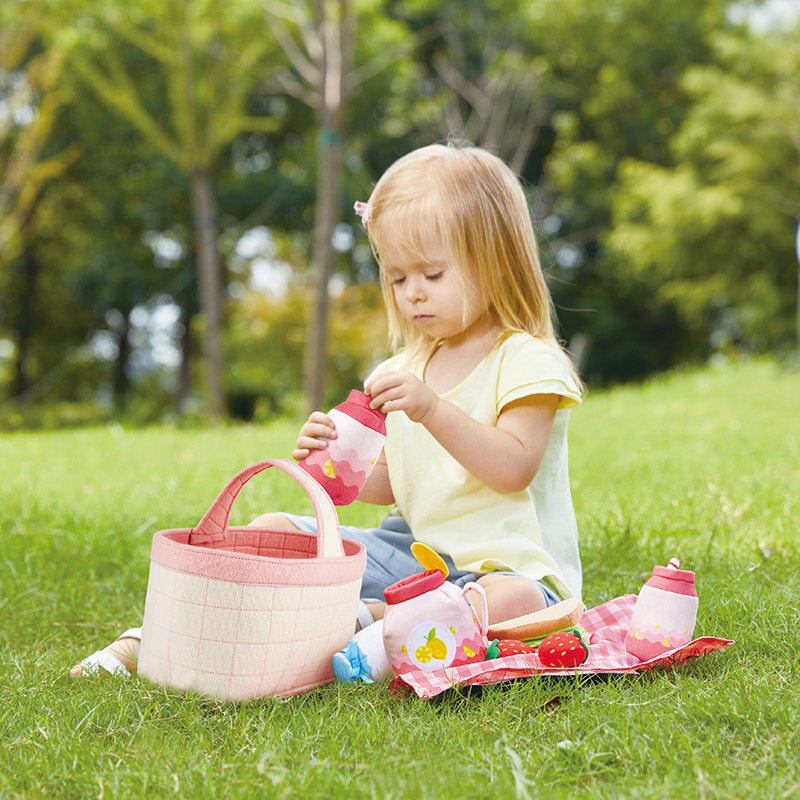 Hape Toddler Picnic Basket with Play Food Girl