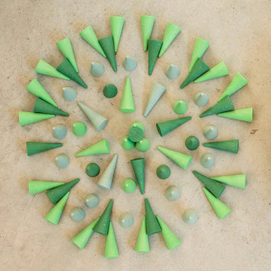 Grapat Mandala Small Green Cones in Circle