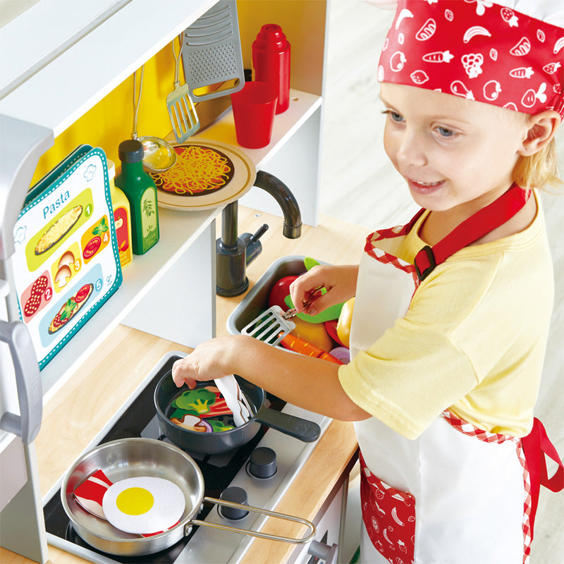 Hape Deluxe Kitchen with Fan Stove Child