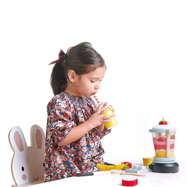 Tender Leaf Toys Fruity Blender Girl Drinking