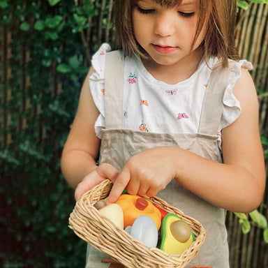 Tender Leaf Toys Vegetable Basket Girl